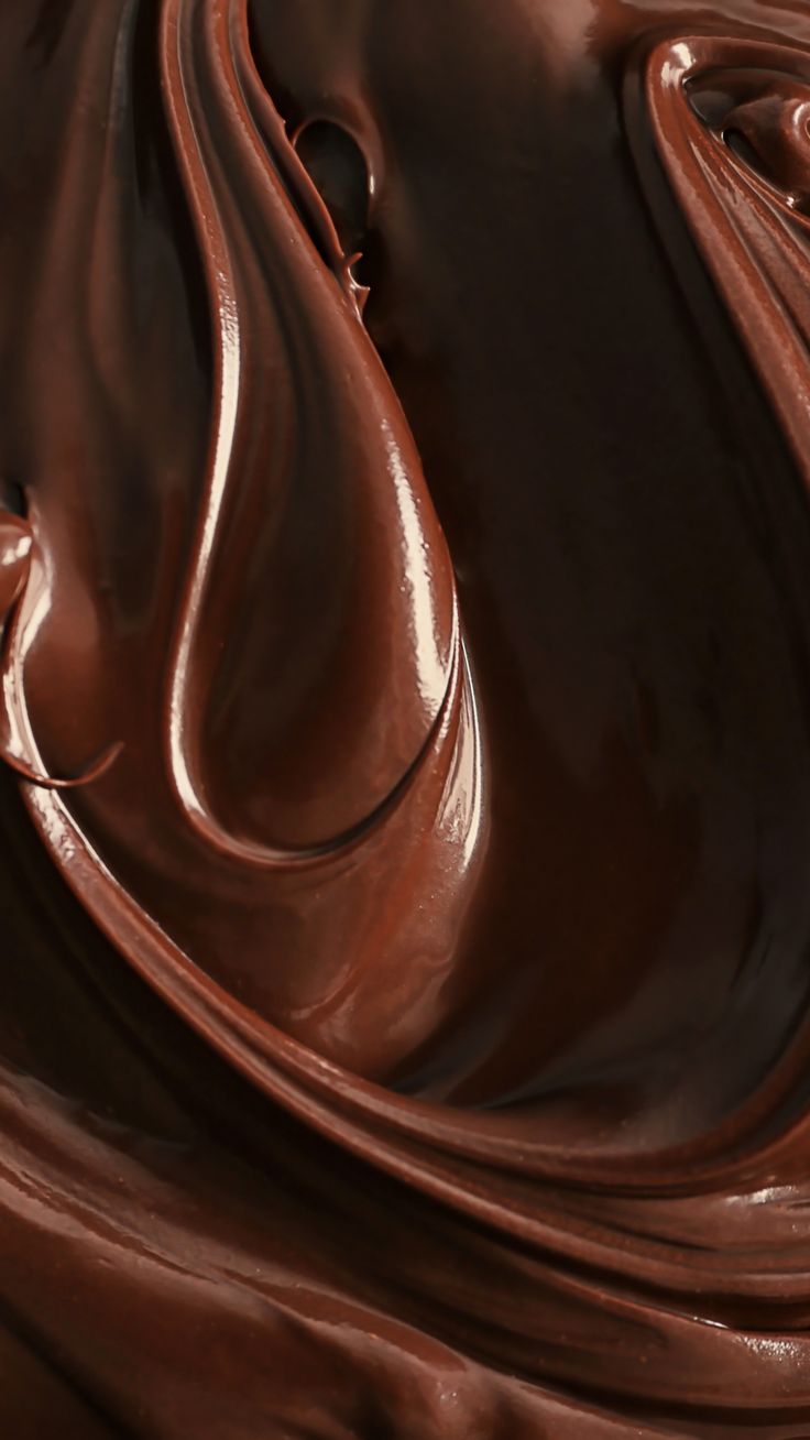 Food Giant : Balancing Data Accuracy with Creative Richness in Product Design